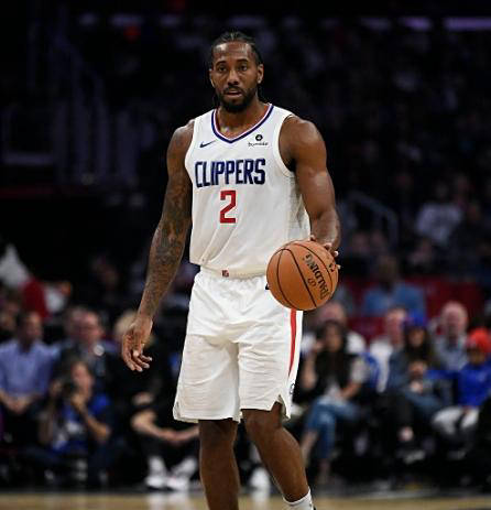 CBA赛季亮点回顾：精彩进球集锦,（CBA赛季高光盘点：精彩得分集锦）