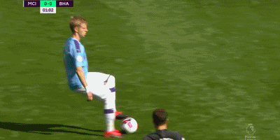 非洲杯半场：姆伯莫助攻，埃永破门，喀麦隆1-0加蓬（非洲杯半场战报：姆伯莫送助攻，埃永建功，喀麦隆1-0领先加蓬）