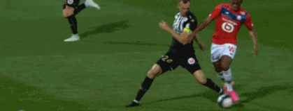 浙江稠州五人得分上双力克新疆，小组第一出线